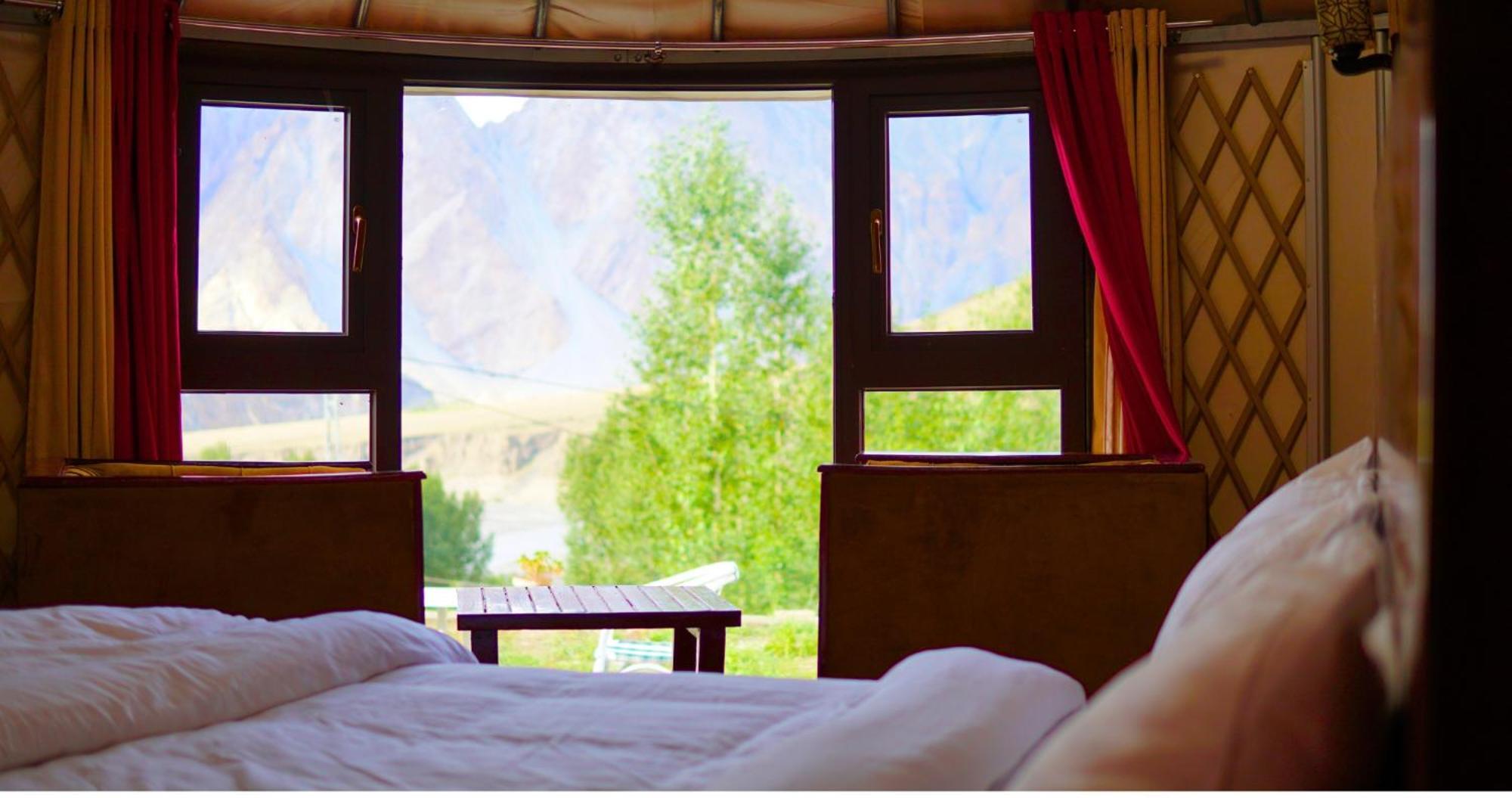 Apex Hotels And Resorts Hussaini Karimabad  Eksteriør bilde