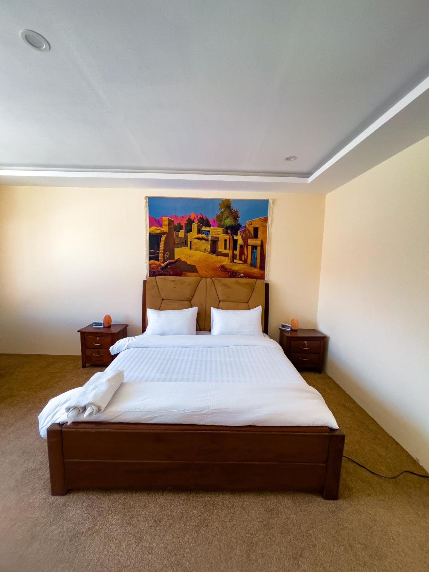 Apex Hotels And Resorts Hussaini Karimabad  Eksteriør bilde