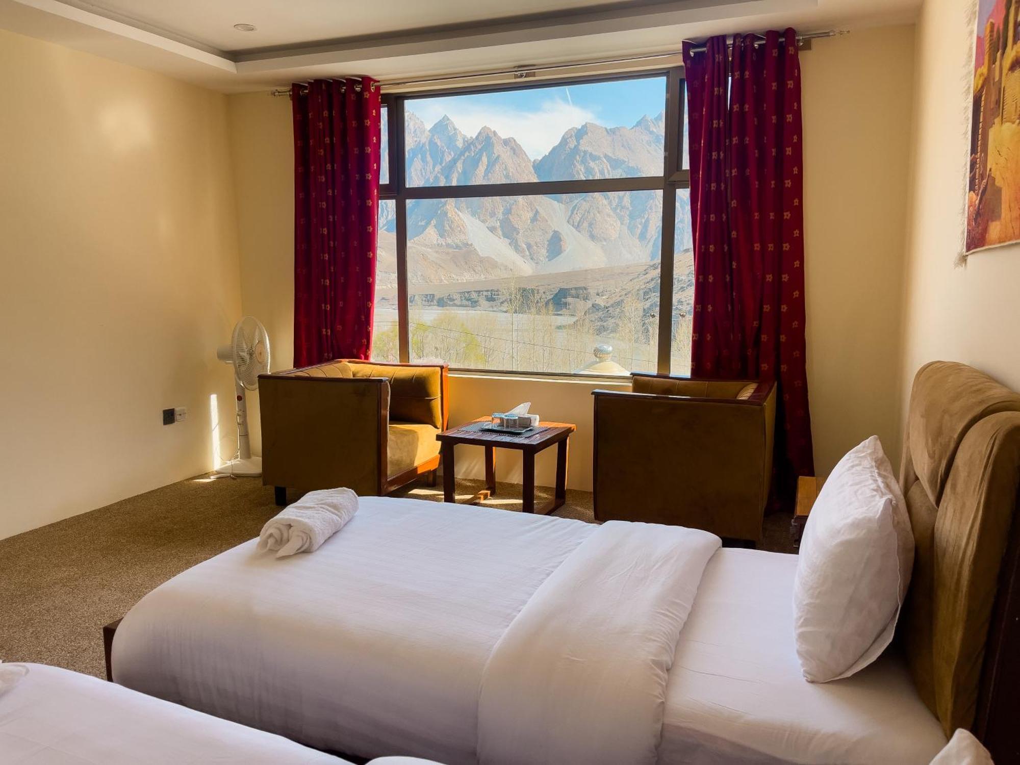 Apex Hotels And Resorts Hussaini Karimabad  Eksteriør bilde