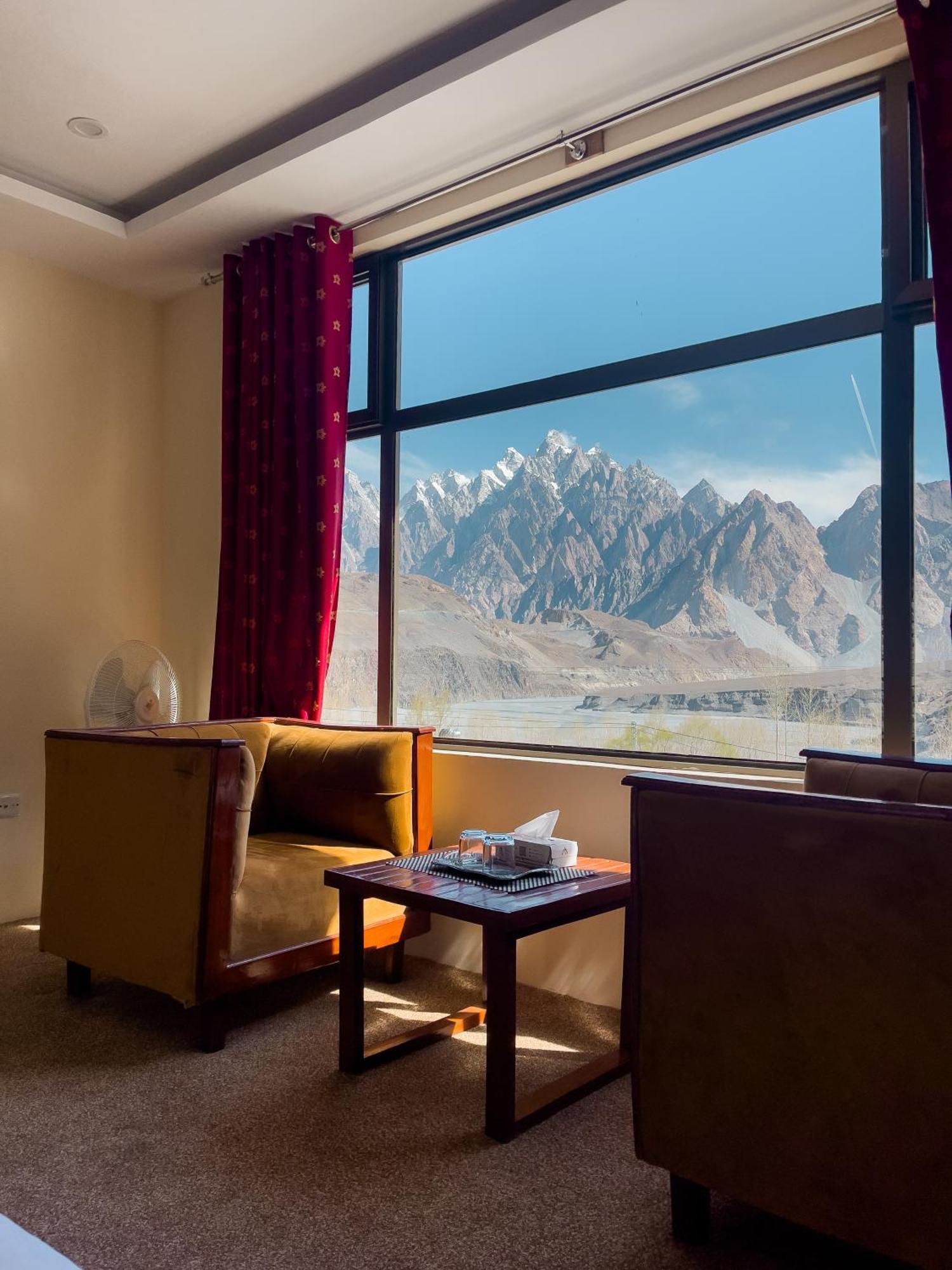 Apex Hotels And Resorts Hussaini Karimabad  Eksteriør bilde