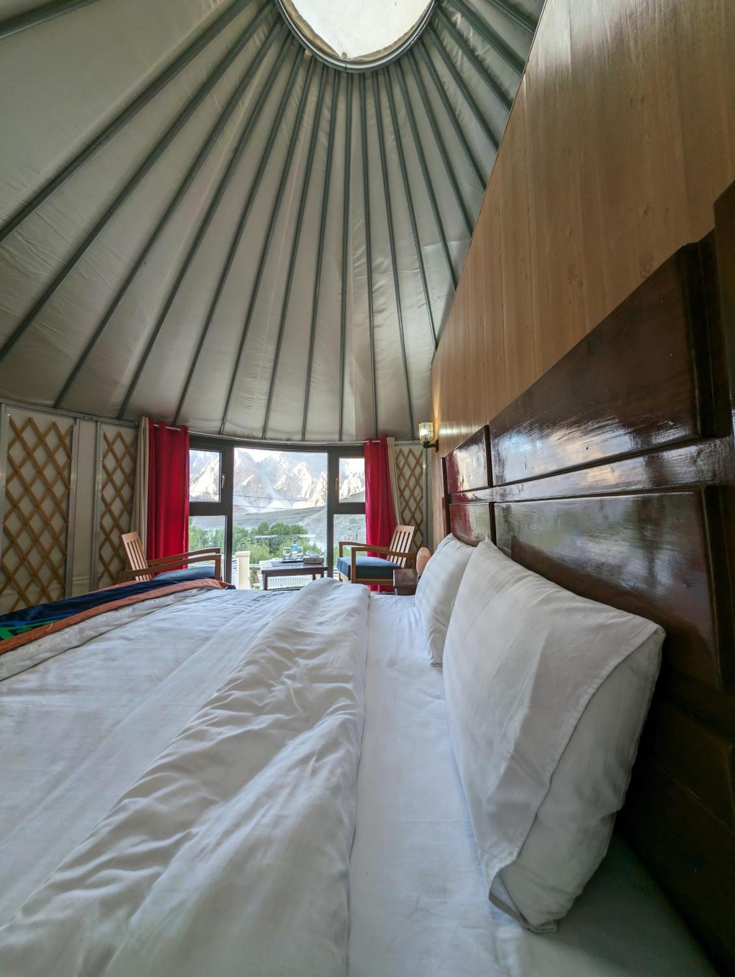 Apex Hotels And Resorts Hussaini Karimabad  Eksteriør bilde